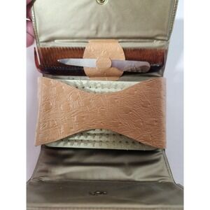 Men's Vintage Vanity‎ Tan Travel Brush Comb Nail File in Case Collectible